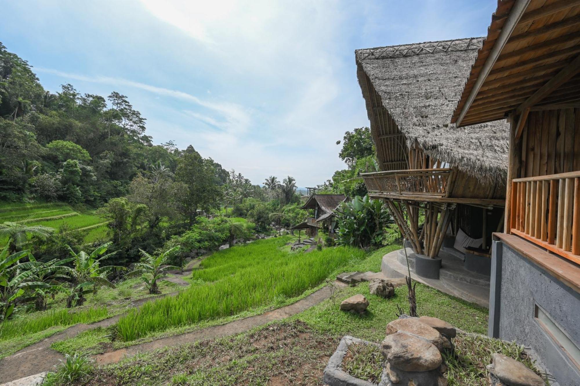 Keuma Villa & Resto Jatiluwih By The Lavana Exterior photo